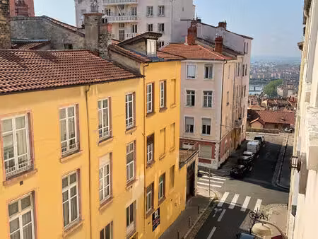 f2 meuble - 10 rue ozanam 69001 lyon