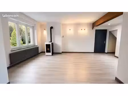 maison individuelle avec beau potentiel – 102 m² – 3 chambres – garage – jardinet