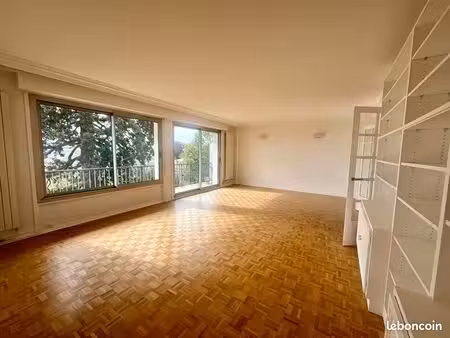 appartement 4 pièces 100 m²