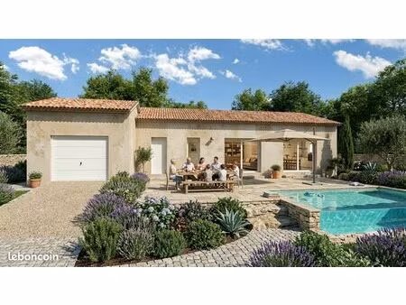 maison 95 m² avec terrain à draguignan (83)