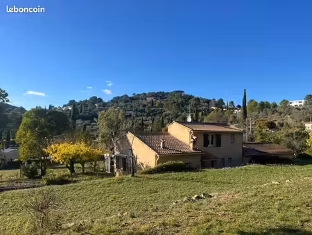à vendre maison cotignac 5 chambres la colle
