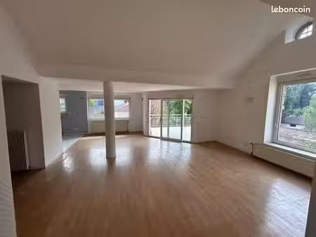 appartement 2 pièces 97m2