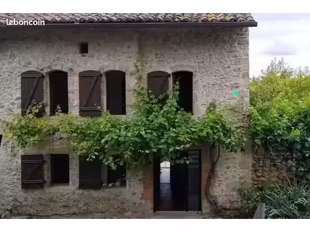 jolie maison de caractère à saint-ybars