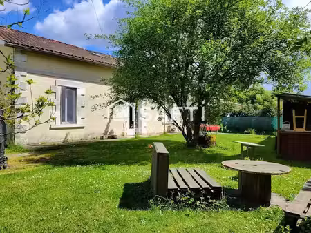 vente maison 6 pièces 145 m² à saint-aigulin (17360)  186 000 €