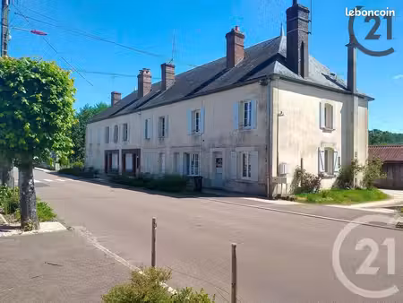 immeuble 710 m² auxerre