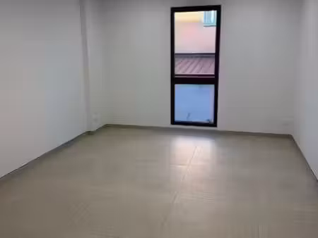 bureau 37 m²