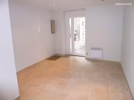 local 22 m² toulon