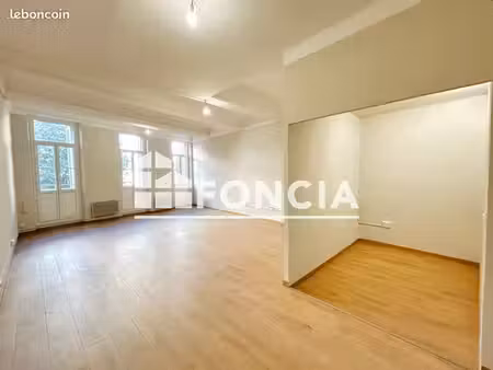 local commercial 55 m²