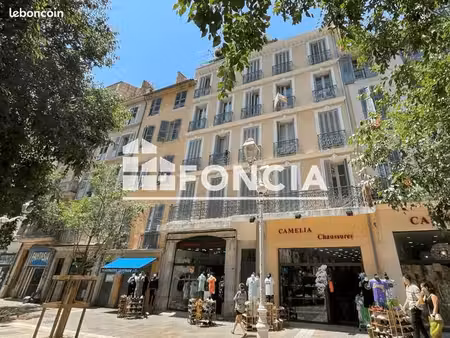 local commercial 56 m²