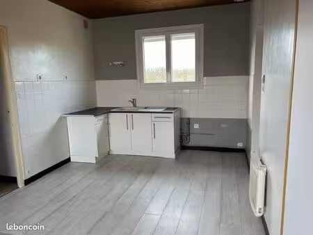 maison calme de 80 m² sur terrain de 550 m²