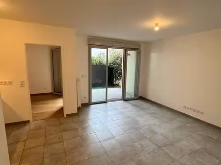 t2 villebon-sur-yvette 1090e