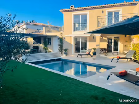 villa mitoyenne