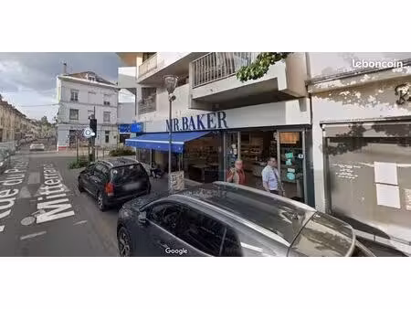 local commercial vide / bail neuf / 99m² / axe principal de longjumeau 91160