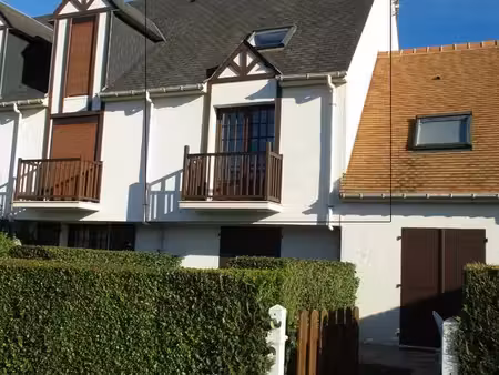 a louer charmant duplex deux pièces avec balcon 590 charges comprises