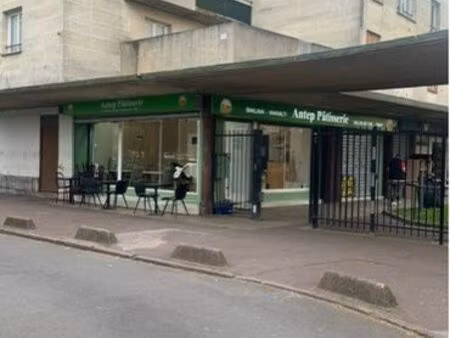 local tout commerce