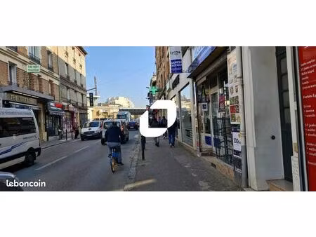 local commercial 50 m²