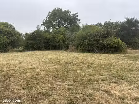 terrain 1 100 m² cherac