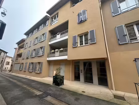 location appartement 2 pièces 40.49 m² à chazay-d'azergues (69380)  775 €