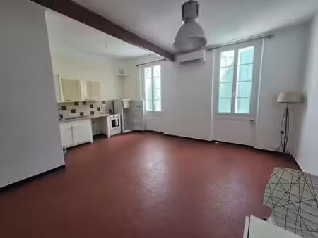 location appartement 2 pièces 41 m² à istres (13800)  750 €