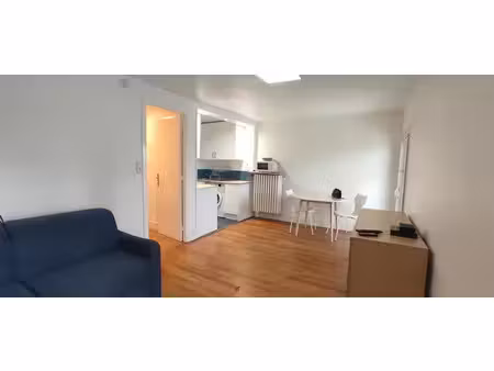 location meublée appartement 1 pièce 29.61 m² à le havre (76600)  580 €