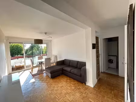 location meublée appartement 3 pièces 55.74 m² à malakoff (92240)  1 450 €