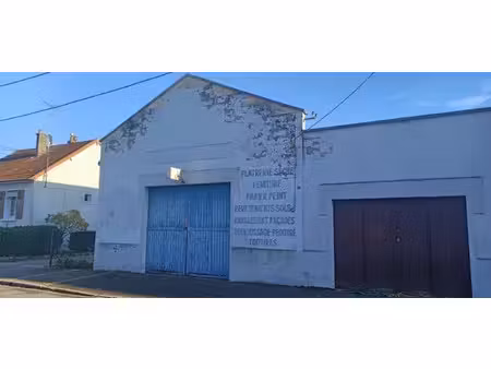 location parking à nevers (58000)  245 €