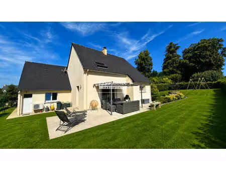 a vendre maison la chapelle erbree 6 pièce(s) 124 m2 - 277 000 € hai
