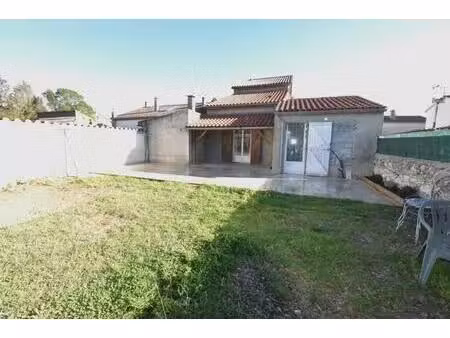 maison de village t4 avec jardin entierement renovee