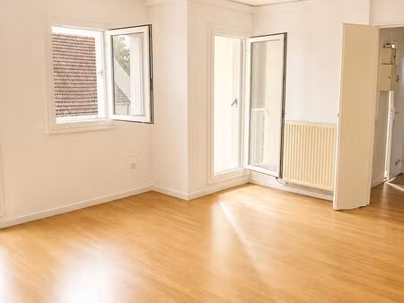 appartement t4 spacieux à chartres