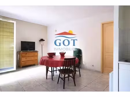 appartement t2 rdc libre avec cour privative au calme