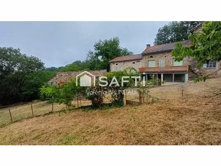 corps de ferme 182m2 habitables avec env. 600 m² de dépendances – fort potentiel