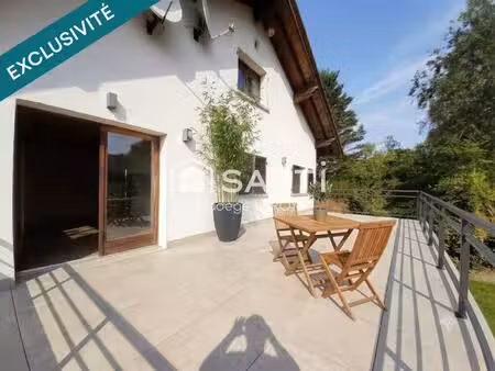maison 4 chambres sur sous-sol avec terrasse