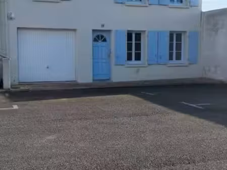 maison f5 rochefort