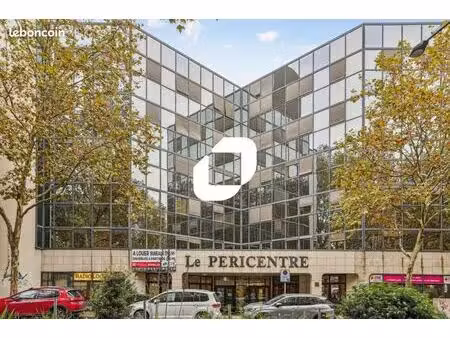 bureau 230 m²