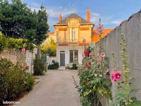la rochelle – la genette – 2 pièces esprit maison avec terrasse plein sud dans un quartier