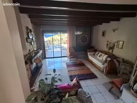 magnifique villa f7 avec studio indépendant au tampon