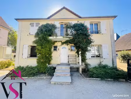 maison 7 pièces 171 m²