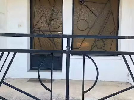 maison avec garage atypique