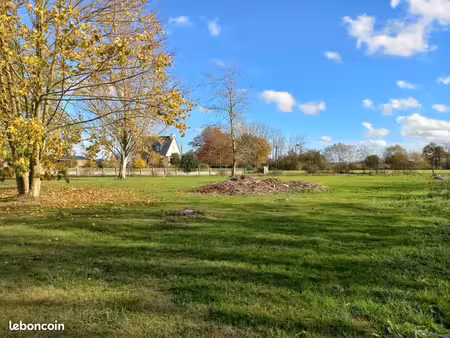 terrain 653 m² guenroc