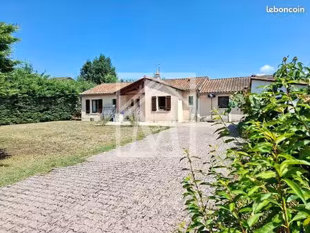 maison 7 pièces 140 m²