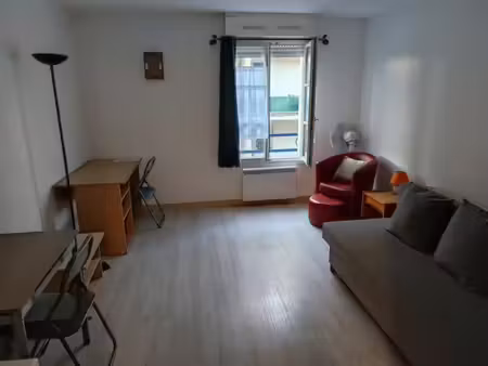 appartement studio bordeaux - 24 m2 - 635 euros ttc