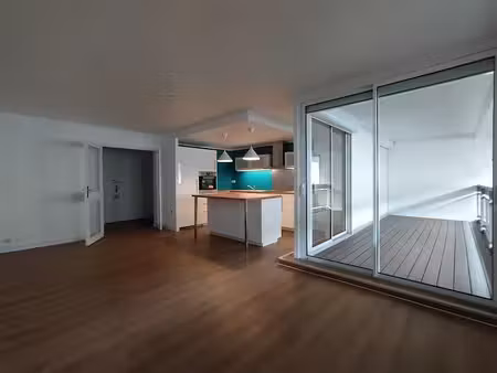 location appartement 2 pièces 56 m² à bordeaux (33000)  1 850 €