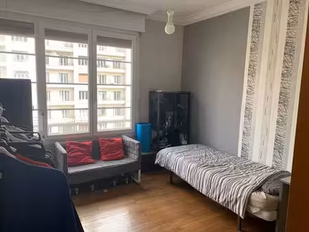 location meublée appartement 1 pièce 66 m² à grenoble (38000)  410 €
