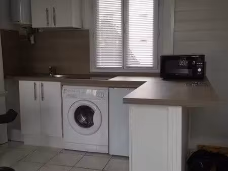 location meublée appartement 2 pièces 26 m² à le havre (76600)  480 €
