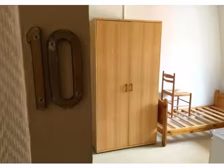 location meublée appartement 1 pièce 18 m² à lille (59000)  550 €