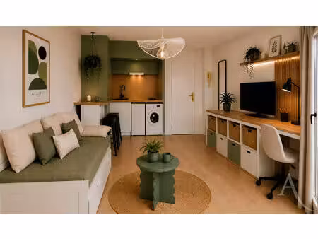studio meublé rénové - metz proche saulcy - 20 m² - place de parking