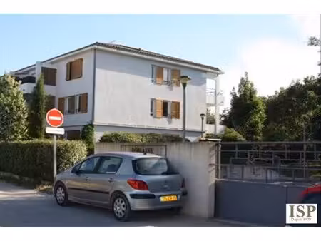 garage le puy ste reparade - 14.5 m2