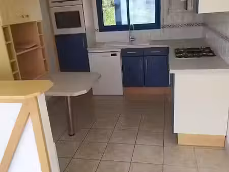 location maison 5 pièces 107 m² à concarneau (29900)  1 150 €