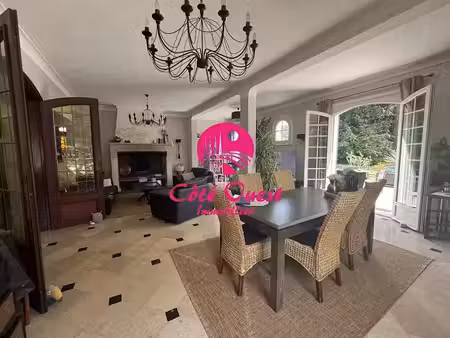 vente maison 7 pièces 270 m² à saint-laurent-de-brèvedent (76700)  745 000 €