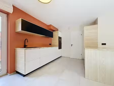appartement à louer à chaussée de ciney 84b andenne (vbe54028)